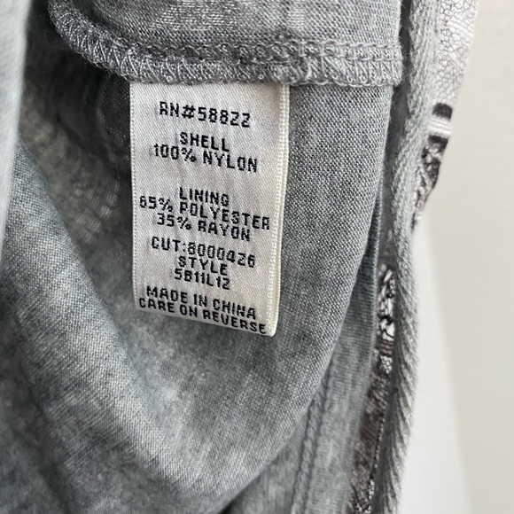 Sophie Max • Josseline Crochet Lace Pencil Skirt - Picture 8 of 13